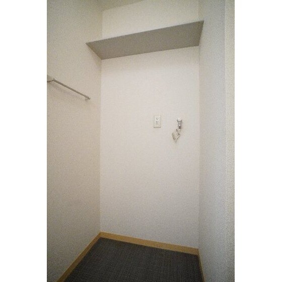 イーストフィールドの物件内観写真