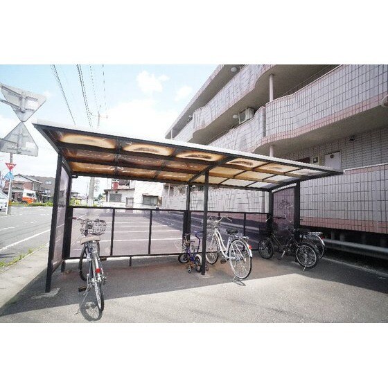 ローズウィング参番館の物件外観写真