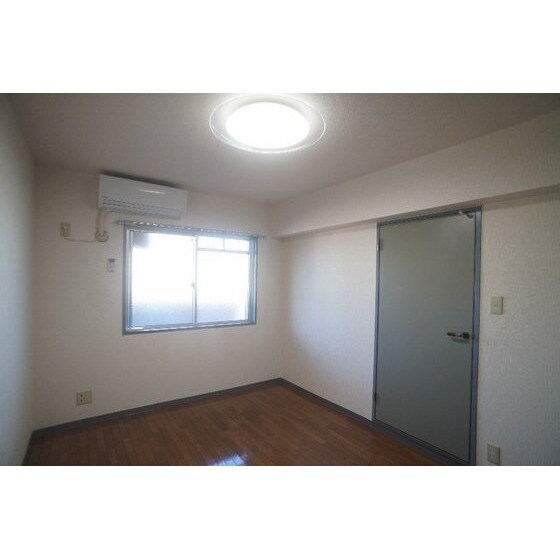 ローズウィング参番館の物件内観写真