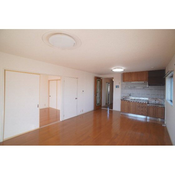 ローズウィング参番館の物件内観写真