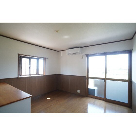 コンフォート長岡の物件内観写真