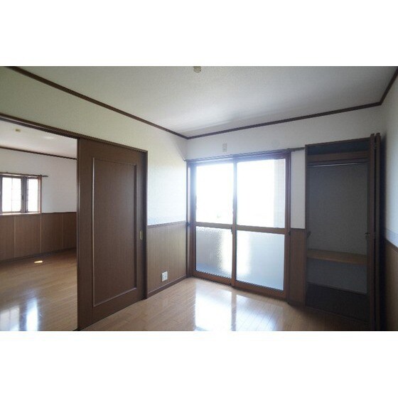 コンフォート長岡の物件内観写真