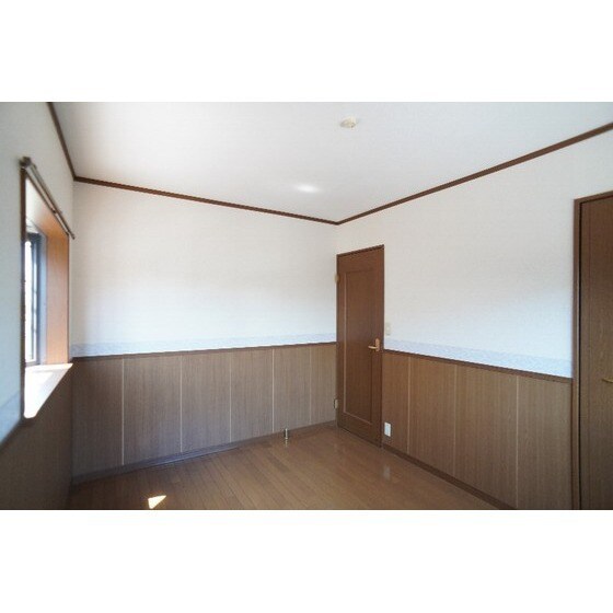 コンフォート長岡の物件内観写真