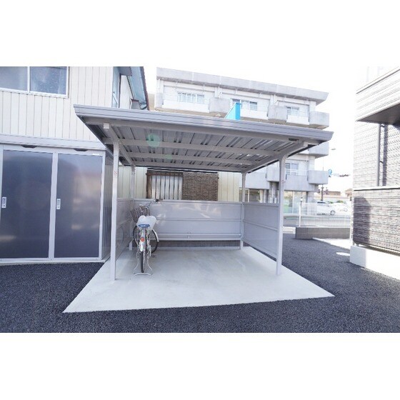 ユアメゾン　神楽の物件外観写真