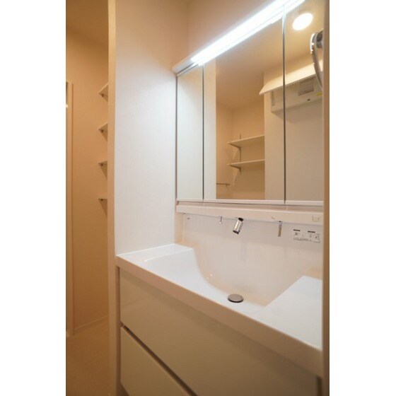 ガーネットの物件内観写真