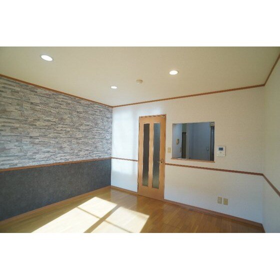 ラ・フレイズⅡの物件内観写真