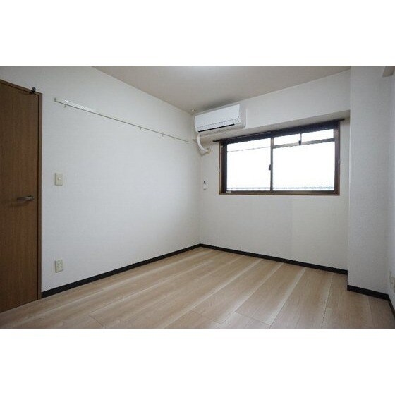 ユアサヴィレッジⅠの物件内観写真