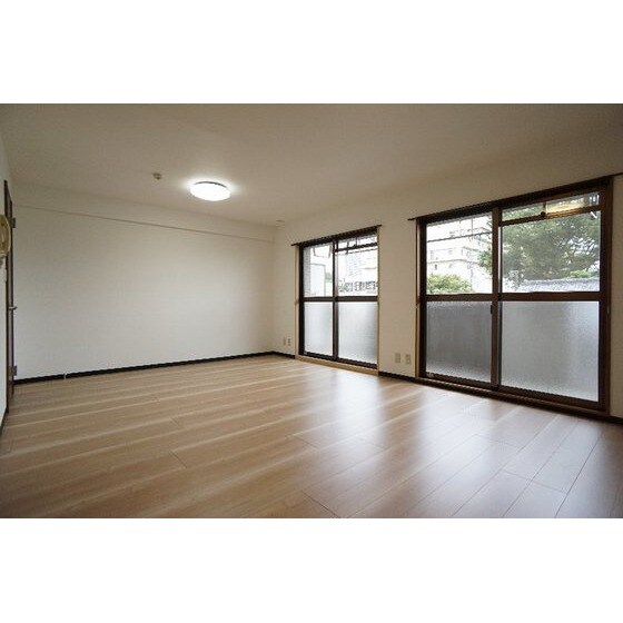 ユアサヴィレッジⅠの物件内観写真