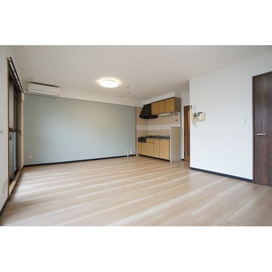 ユアサヴィレッジⅠの物件内観写真