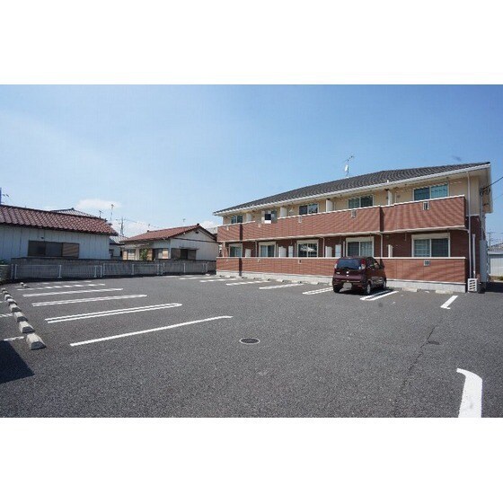 ジェルメの物件外観写真