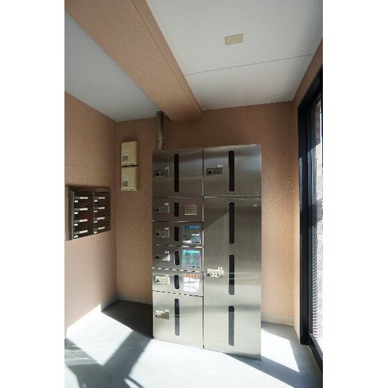 アルトヴァストの物件外観写真