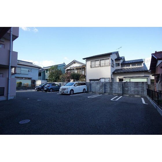 アルトヴァストの物件外観写真