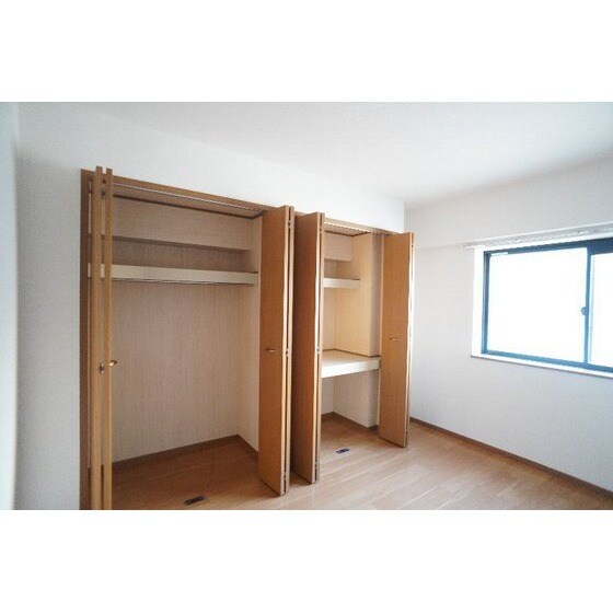 アルトヴァストの物件内観写真