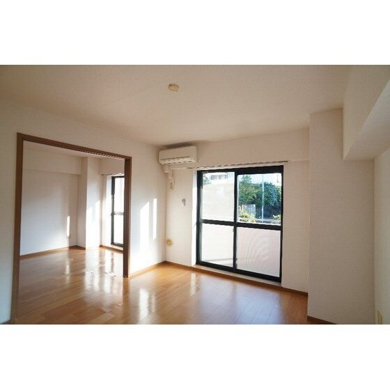 アルトヴァストの物件内観写真