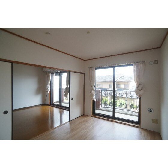 井野マンションの物件内観写真