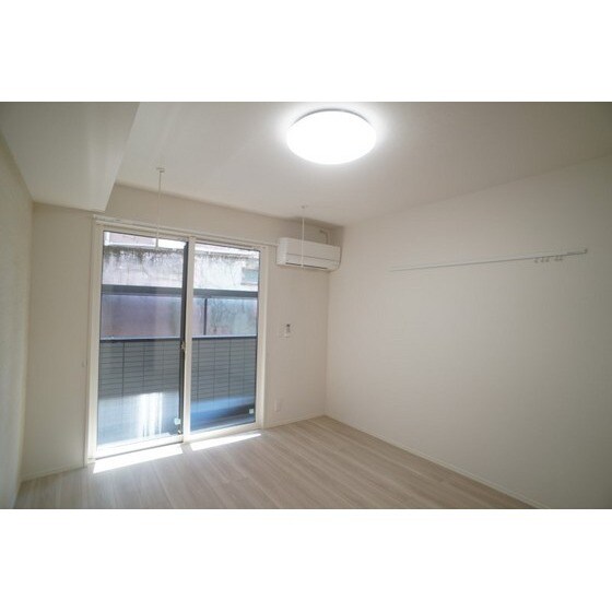 Ｄ－ＲＯＯＭ千代田町の物件内観写真