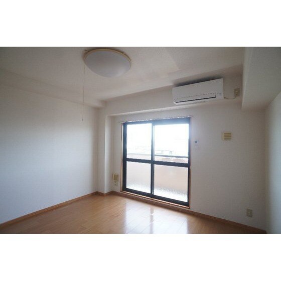 ラ・ビエントの物件内観写真