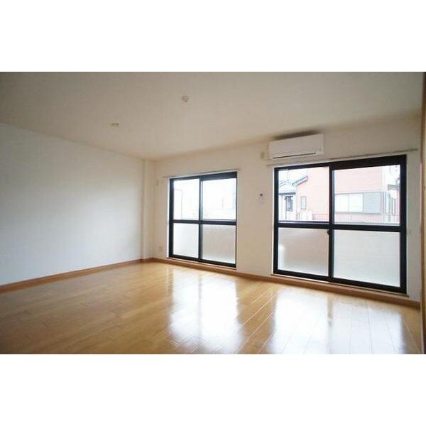 ポワール・フルールの物件内観写真