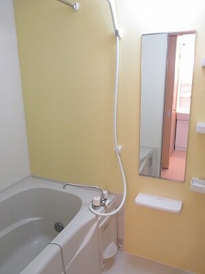 コテージ・ガーデンＡの物件内観写真