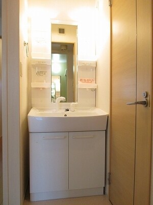 コテージ・ガーデンＡの物件内観写真