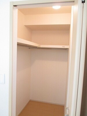 コテージ・ガーデンＡの物件内観写真