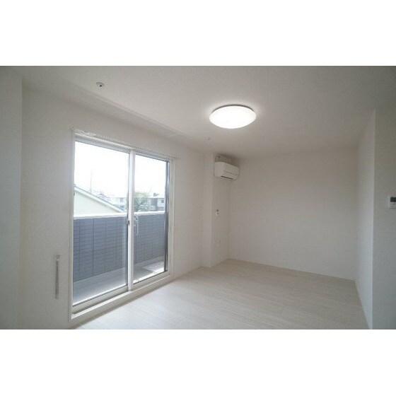 カスタリアⅦの物件内観写真