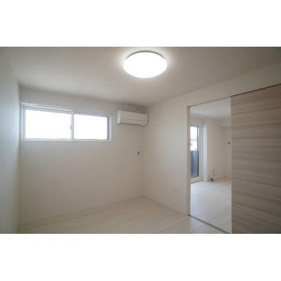 カスタリアⅦの物件内観写真