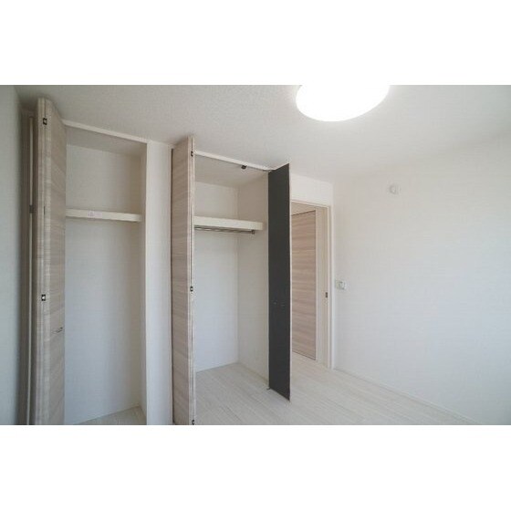 カスタリアⅦの物件内観写真