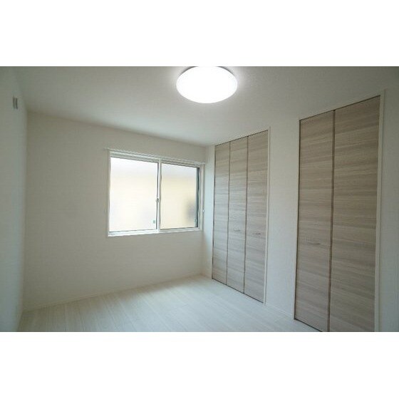 カスタリアⅦの物件内観写真