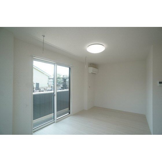 カスタリアⅦの物件内観写真