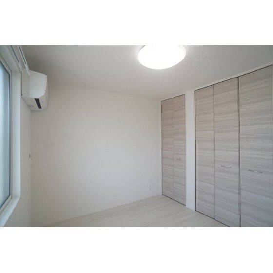 カスタリアⅦの物件内観写真