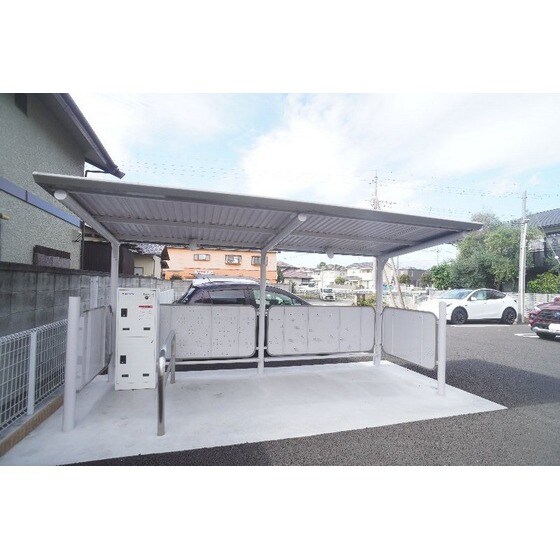 エテルノの物件外観写真