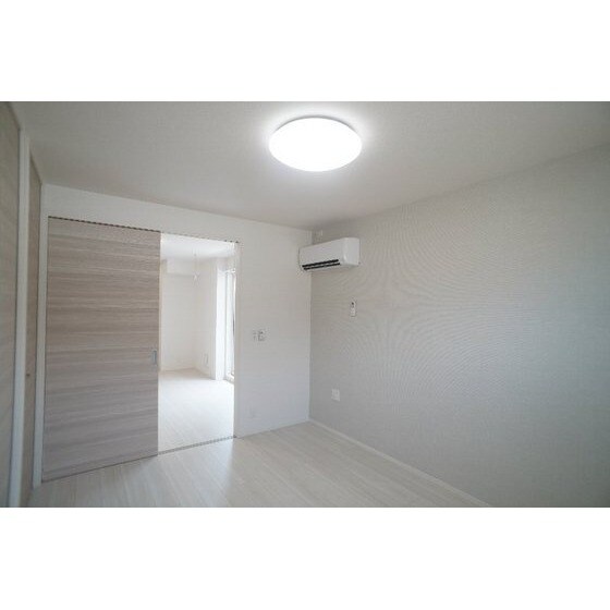 Ｄ－ＲＯＯＭ　文京町３丁目の物件内観写真