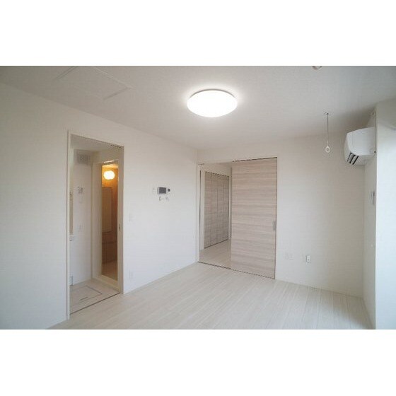 Ｄ－ＲＯＯＭ　文京町３丁目の物件内観写真