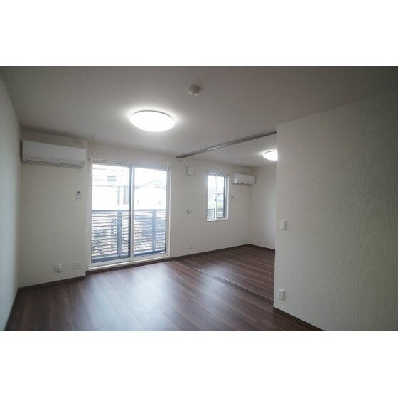 ラ・ルミエール紅雲の物件内観写真