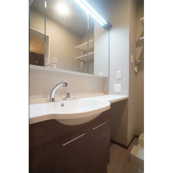 ラ・ルミエール紅雲の物件内観写真