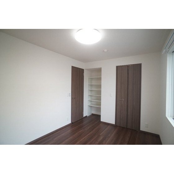 ラ・ルミエール紅雲の物件内観写真