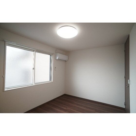 ラ・ルミエール紅雲の物件内観写真