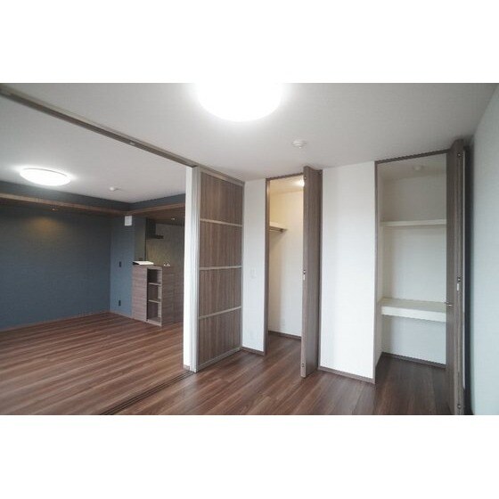 ラ・ルミエール紅雲の物件内観写真