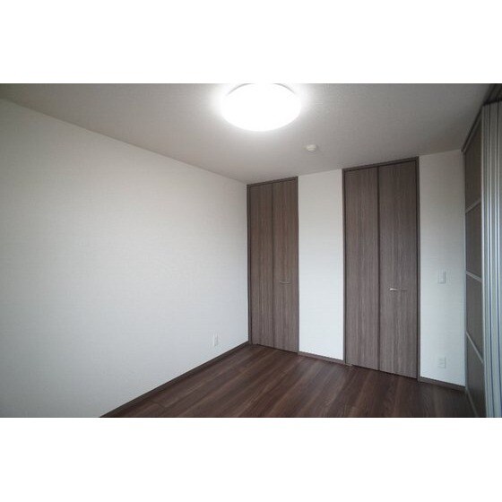 ラ・ルミエール紅雲の物件内観写真