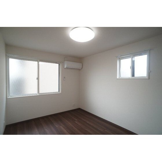 ラ・ルミエール紅雲の物件内観写真