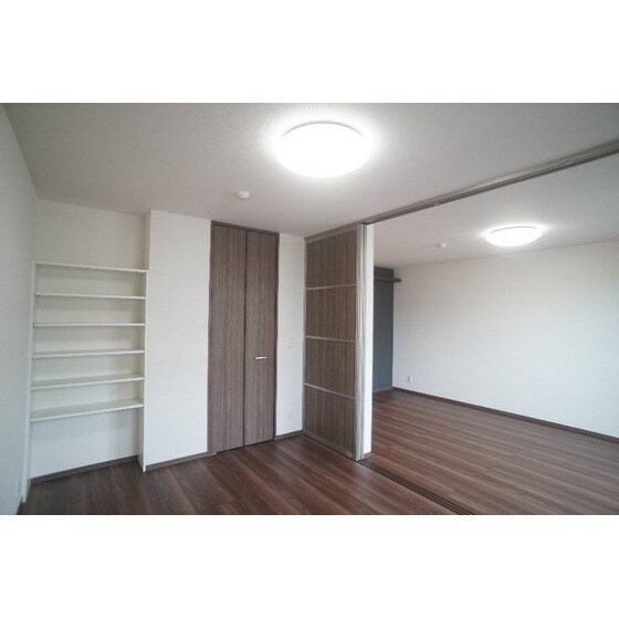 ラ・ルミエール紅雲の物件内観写真