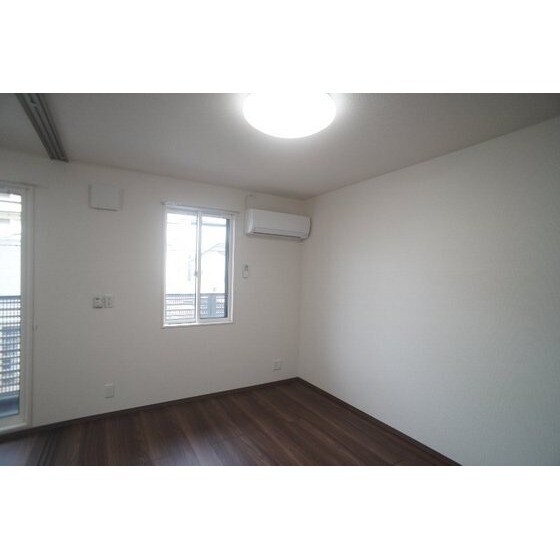 ラ・ルミエール紅雲の物件内観写真