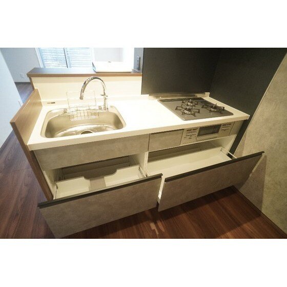 ラ・フルール紅雲の物件内観写真