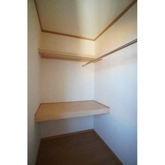 エレガンテカーサの物件内観写真