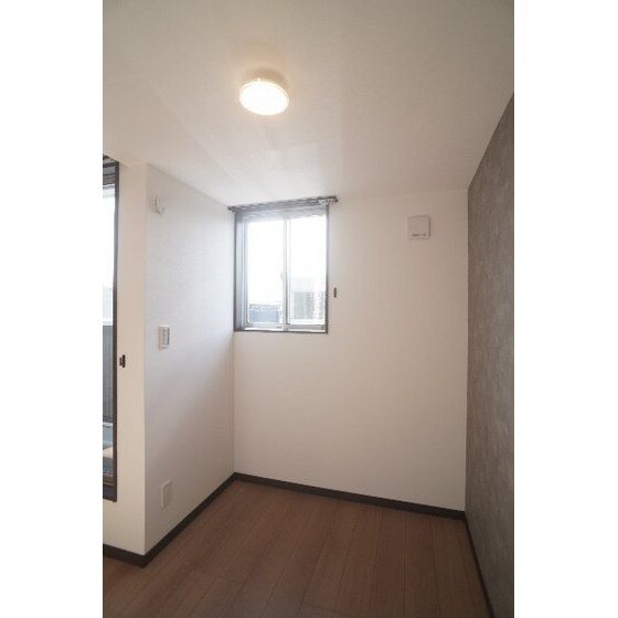 ＳＯＵＴＨ－ＧＡＲＡＧＥの物件内観写真