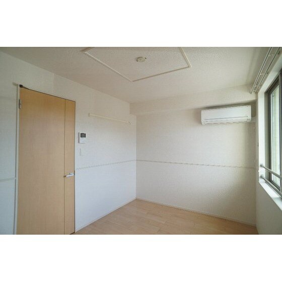 フェリーチェの物件内観写真