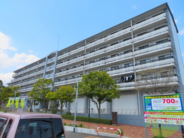 ソレイユハイツ泉中央の物件外観写真