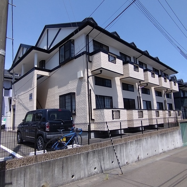 ラックステラの物件外観写真