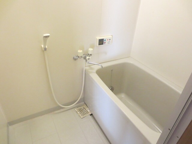 ビューハイツ愛子Ｂの物件内観写真